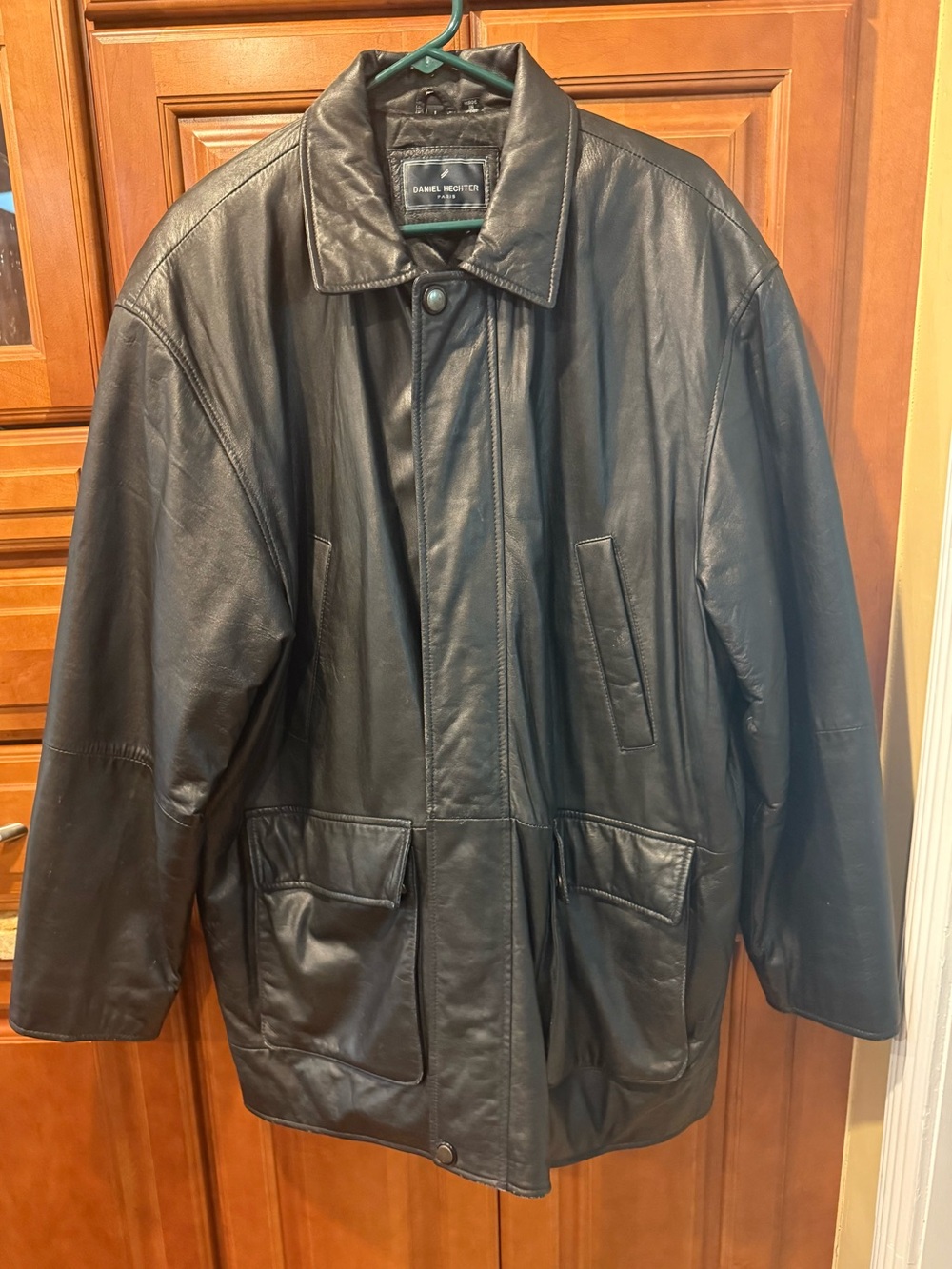 Daniel Hechter Paris 100% Leather Jacket Men’s Size L Black